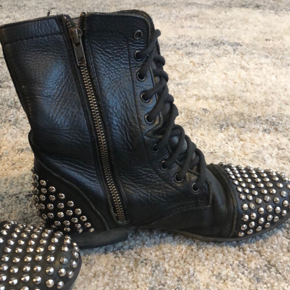 Black studded Steve Madden boots
